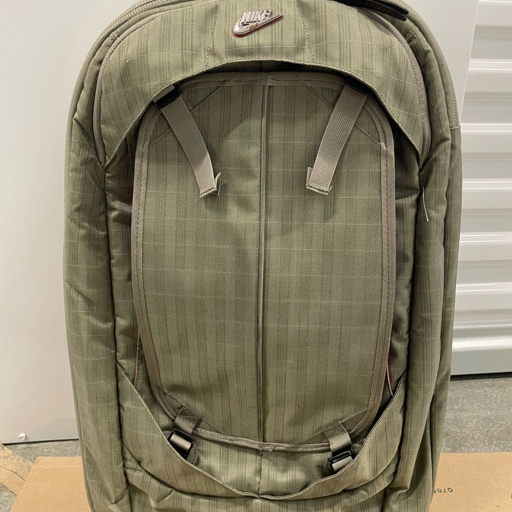 Vintage Nike Suitcase 22" Carry On Cordura Rolling Bag BA2343 Luggage